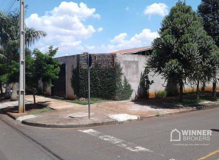 Casa à venda com 1 quarto, 70m² - Foto 2