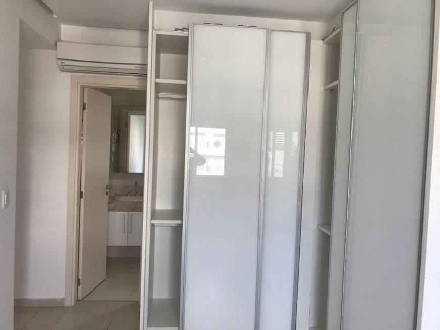 Apartamento à venda com 3 quartos, 126m² - Foto 12