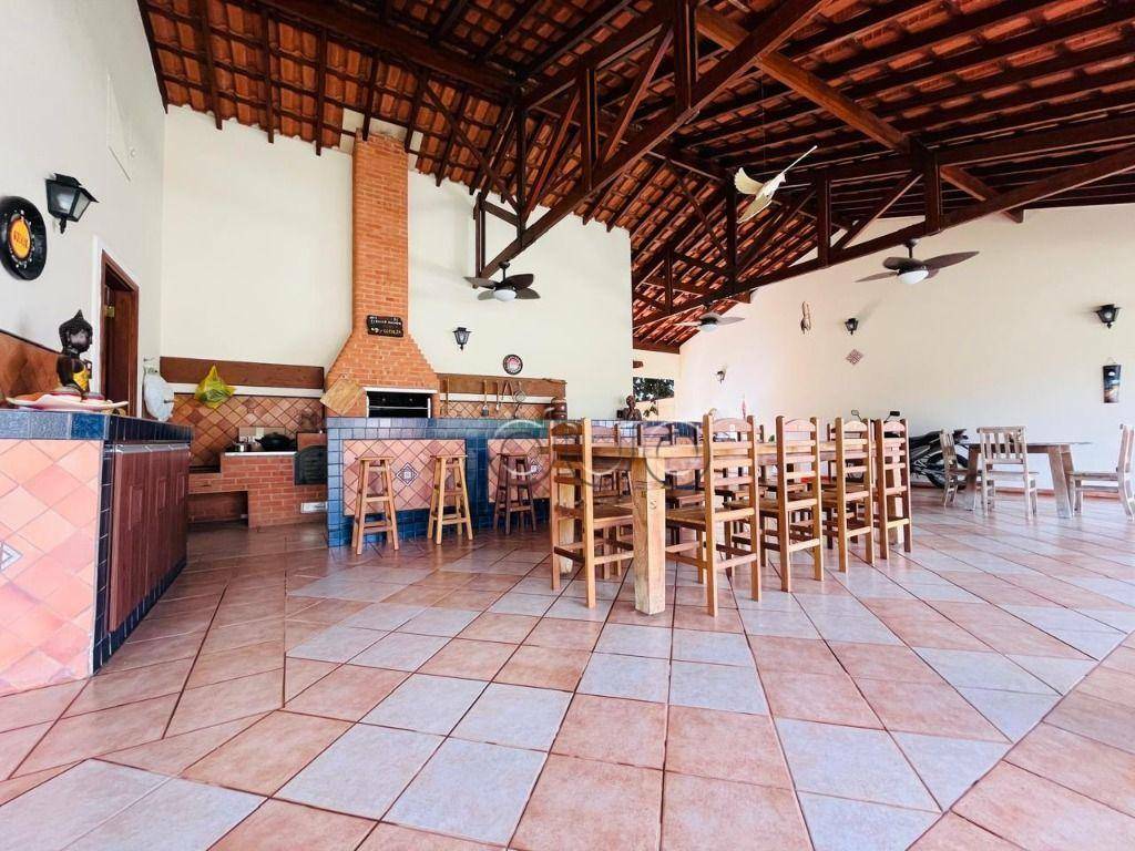Casa de Condomínio à venda com 3 quartos, 323m² - Foto 13