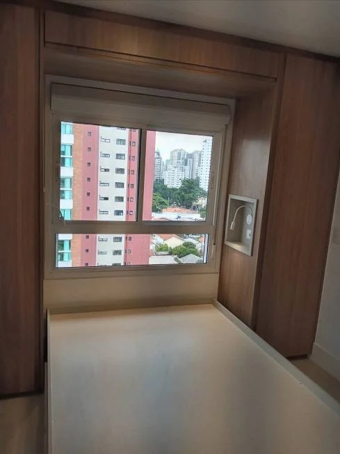 Apartamento à venda com 1 quarto, 55m² - Foto 4