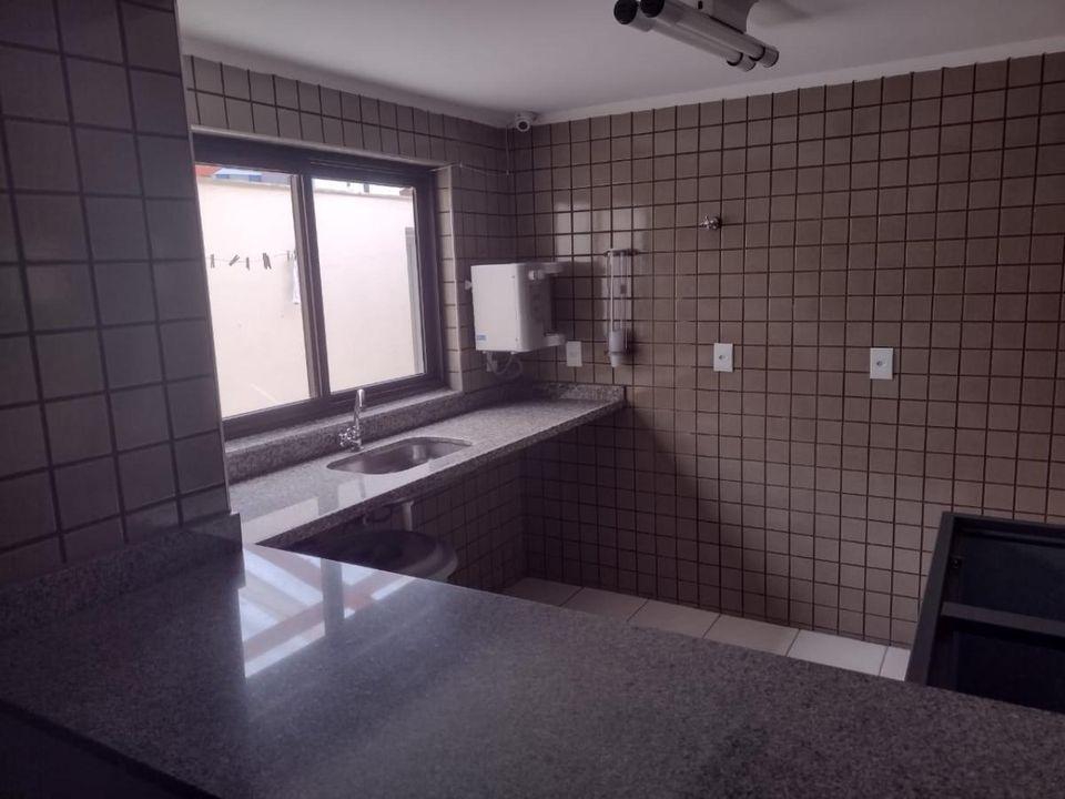 Apartamento à venda com 4 quartos, 150m² - Foto 8