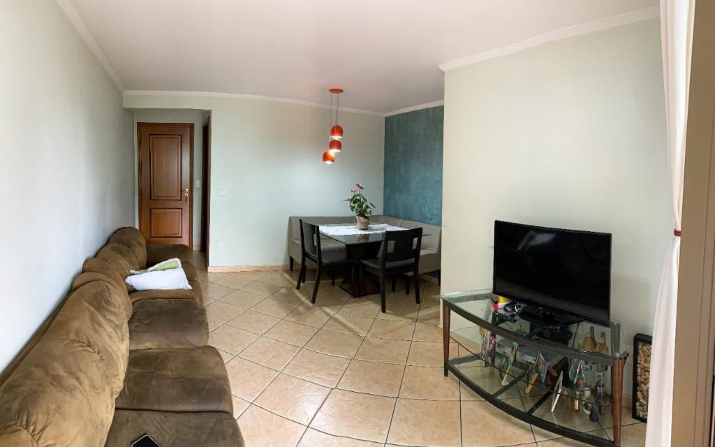 Apartamento à venda com 3 quartos, 90m² - Foto 1