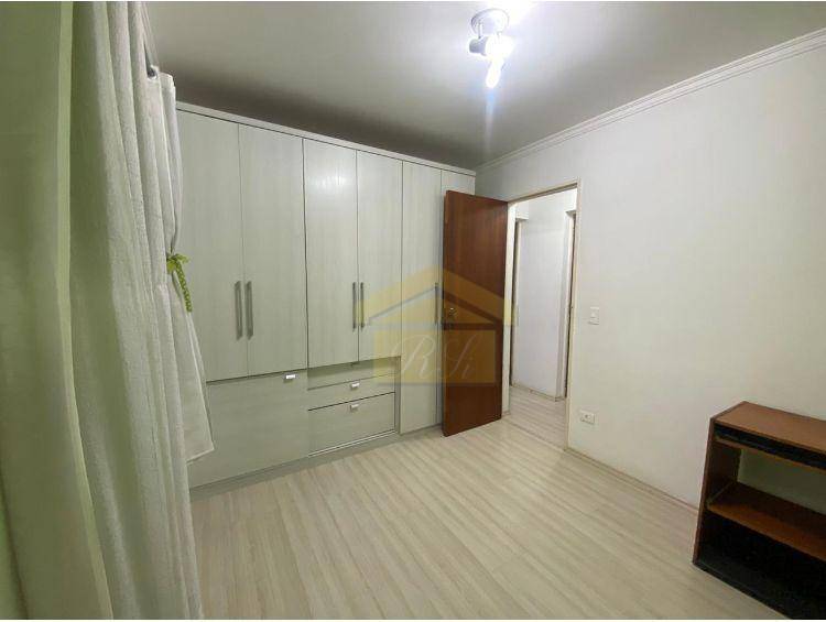 Apartamento à venda com 2 quartos, 64m² - Foto 10