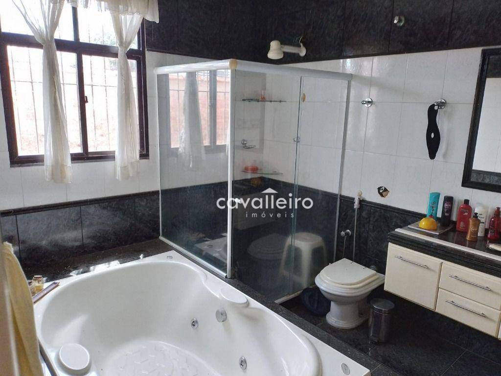 Casa à venda com 3 quartos, 650m² - Foto 17