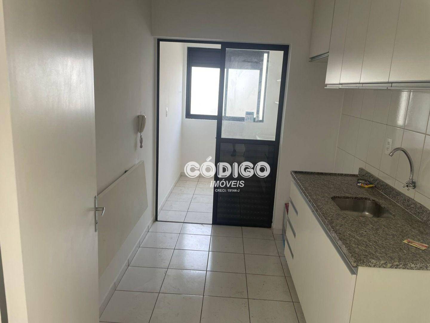 Apartamento à venda com 2 quartos, 60m² - Foto 7