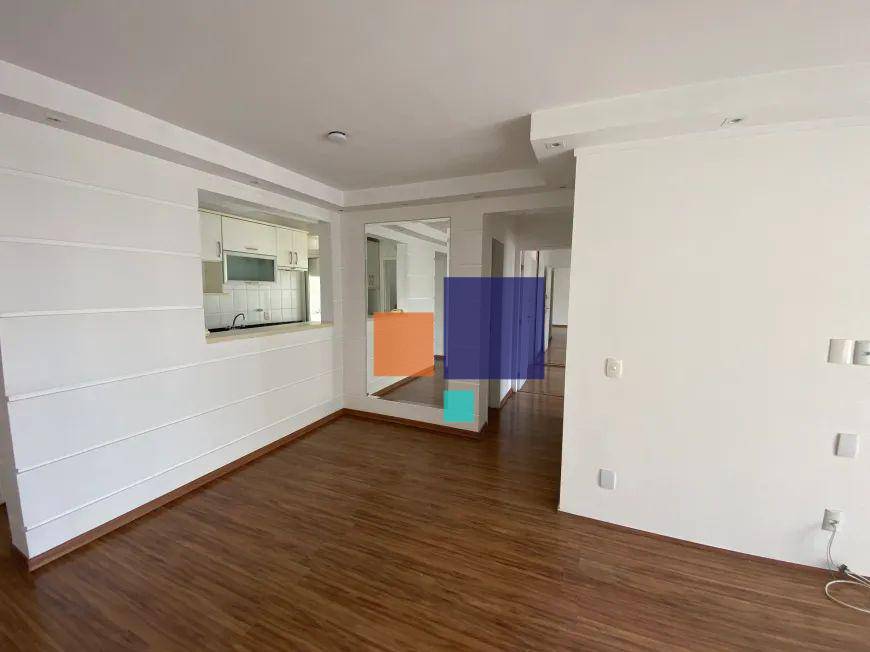 Apartamento à venda com 2 quartos, 73m² - Foto 7