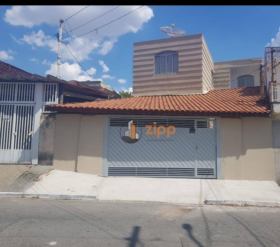 Sobrado à venda com 3 quartos, 130m² - Foto 1