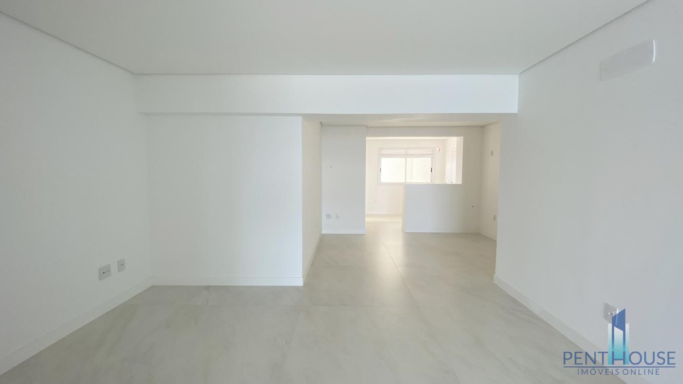 Apartamento à venda com 4 quartos, 145m² - Foto 13