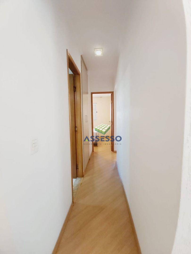 Apartamento à venda com 3 quartos, 60m² - Foto 4