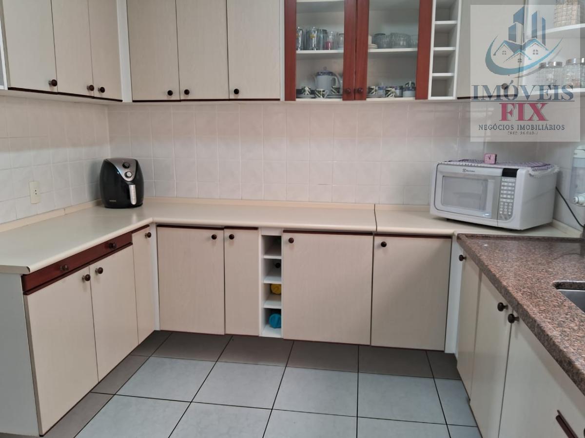 Apartamento à venda com 2 quartos, 78m² - Foto 7