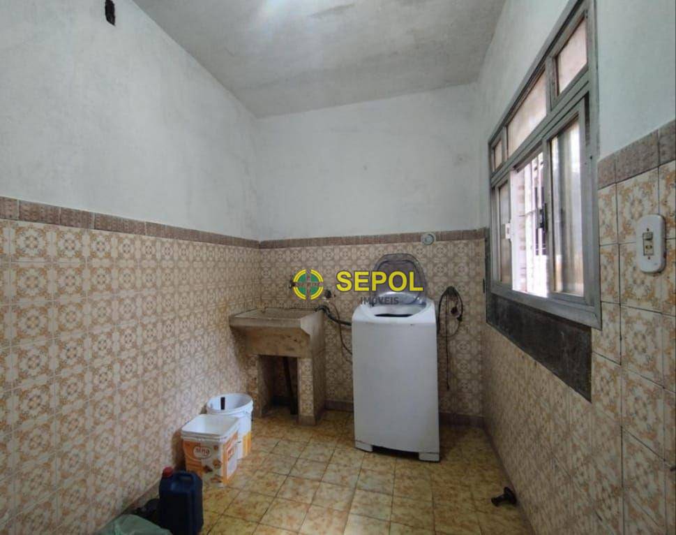 Casa à venda com 3 quartos, 200m² - Foto 27