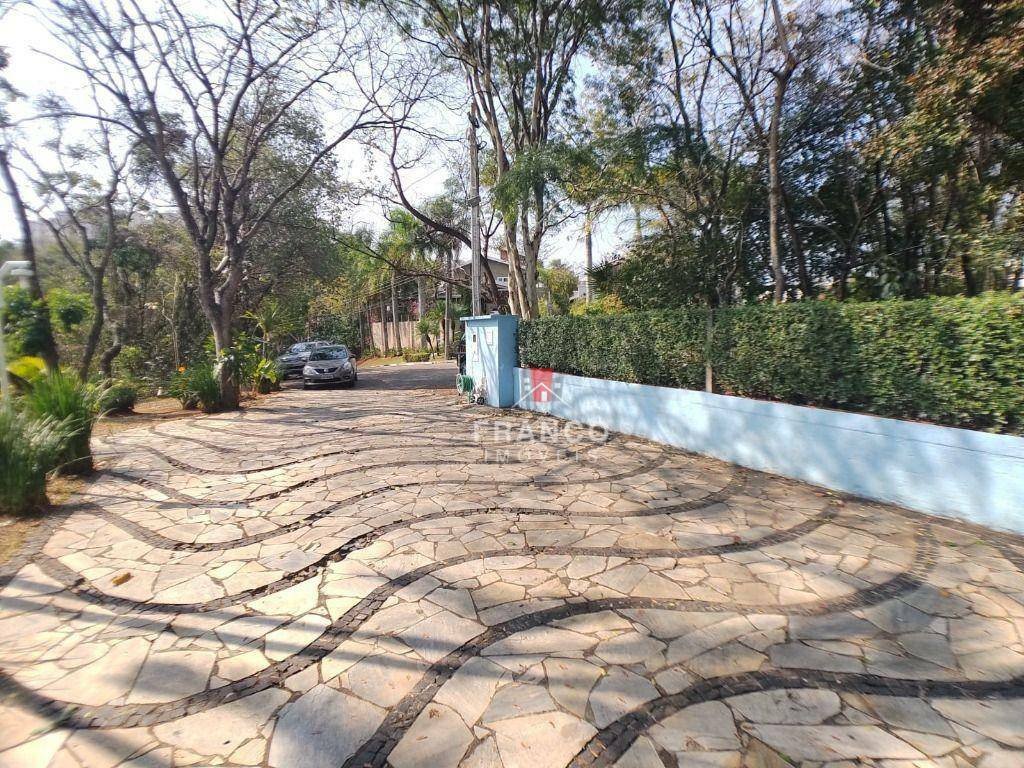 Casa de Condomínio à venda com 4 quartos, 385m² - Foto 5