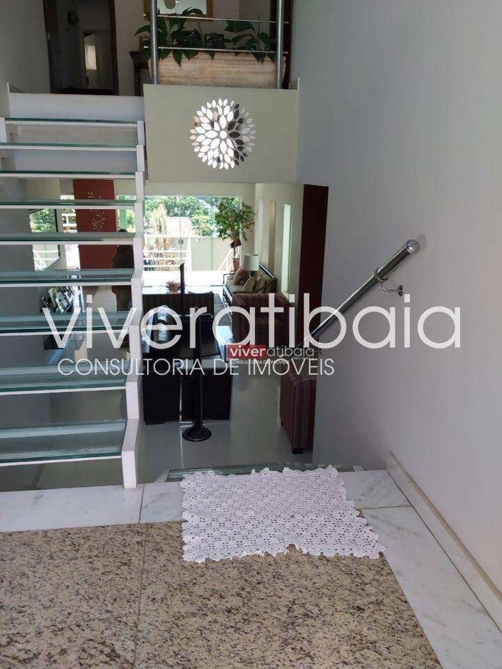 Casa à venda com 3 quartos, 400m² - Foto 1