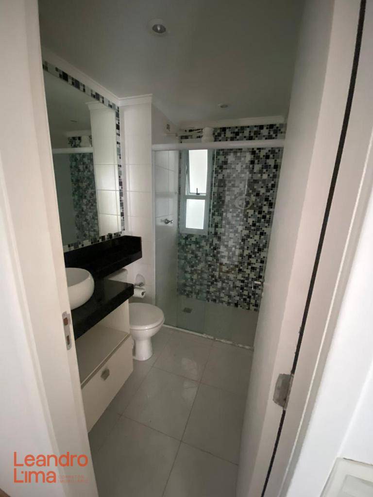 Apartamento à venda com 3 quartos, 63m² - Foto 9