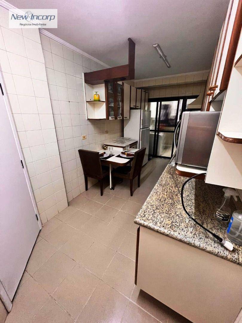 Apartamento à venda com 3 quartos, 134m² - Foto 21