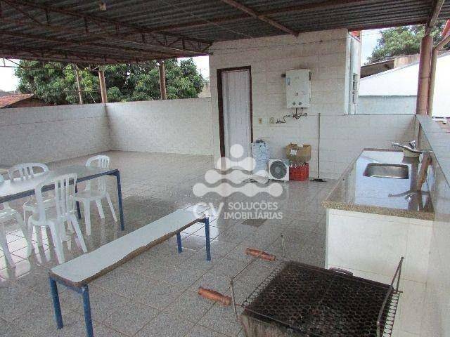 Casa à venda com 3 quartos, 200m² - Foto 20