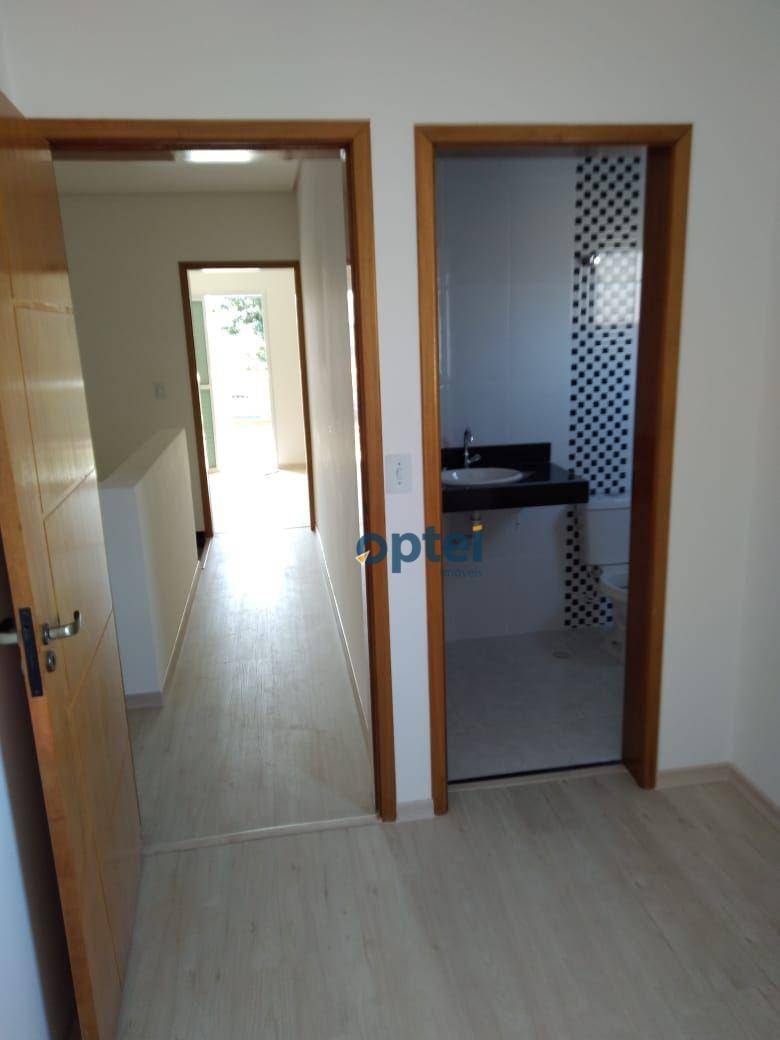 Sobrado à venda com 3 quartos, 150m² - Foto 4