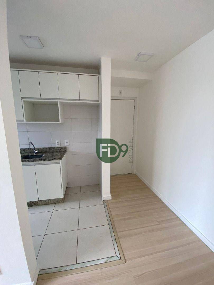 Apartamento à venda com 2 quartos, 50m² - Foto 35