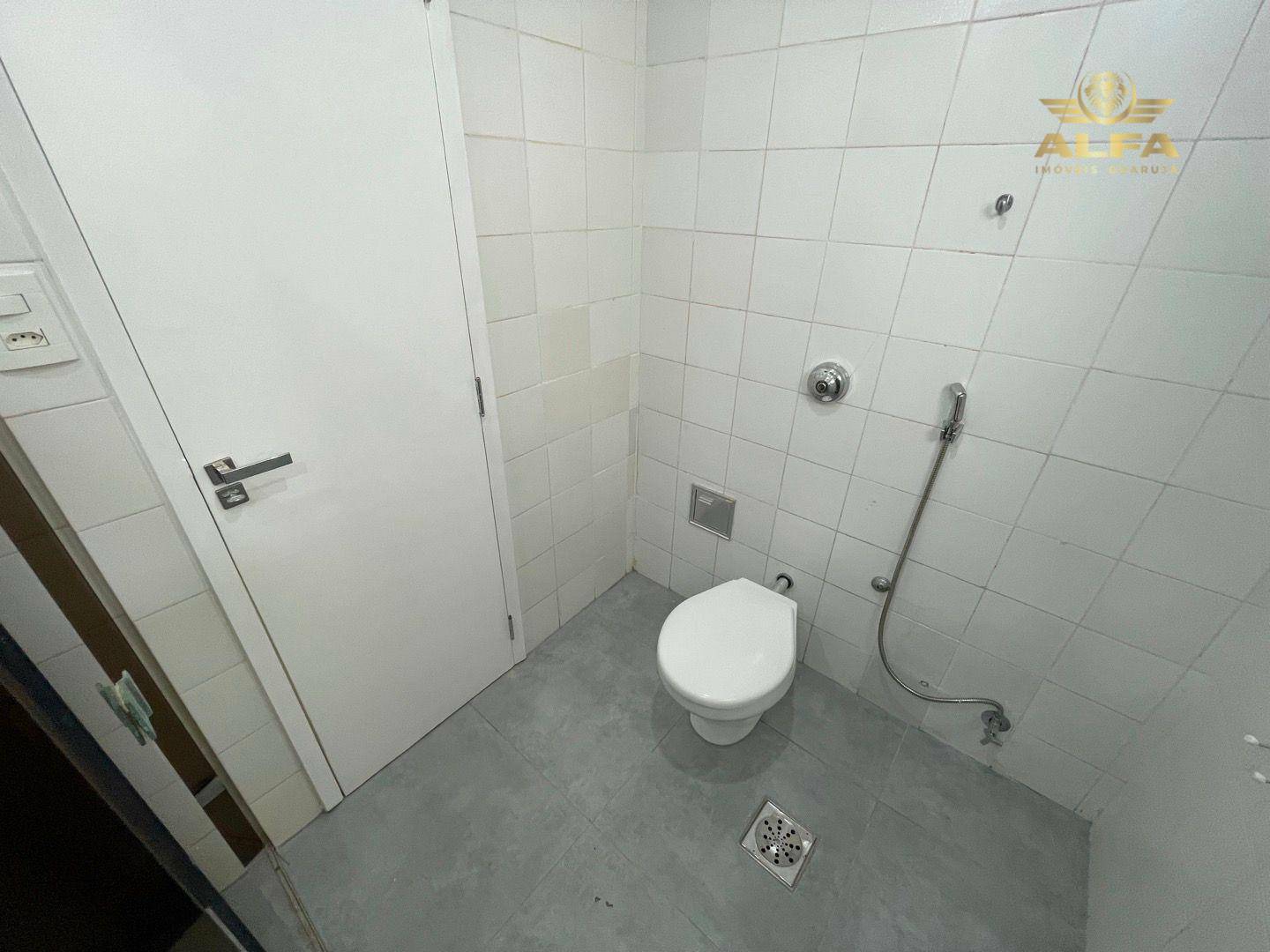 Apartamento à venda com 4 quartos, 246m² - Foto 14