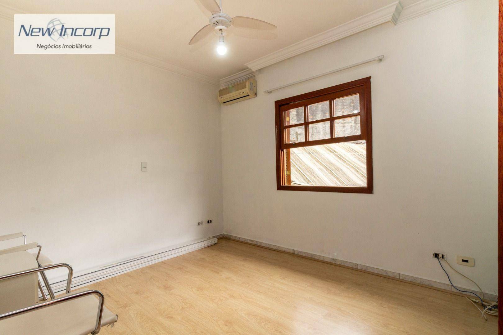 Sobrado à venda com 3 quartos, 227m² - Foto 34