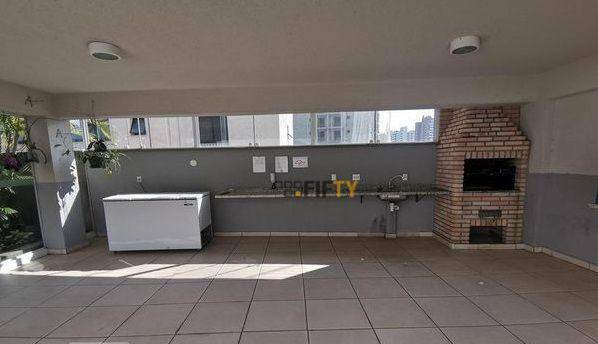 Apartamento à venda com 2 quartos, 72m² - Foto 2