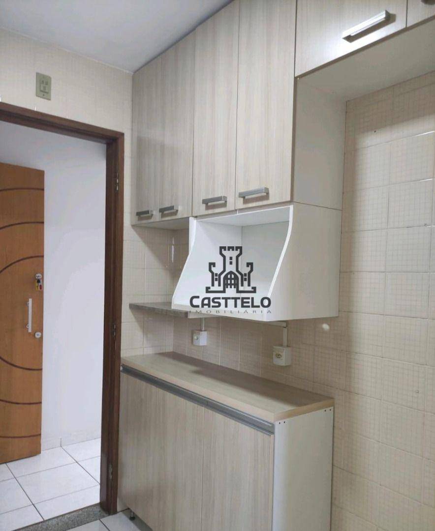 Apartamento à venda com 3 quartos, 65m² - Foto 3