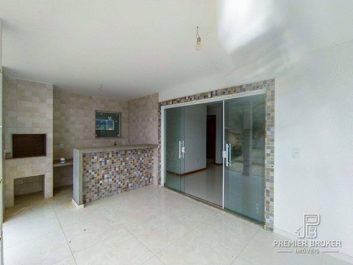 Casa de Condomínio à venda com 5 quartos, 250m² - Foto 6