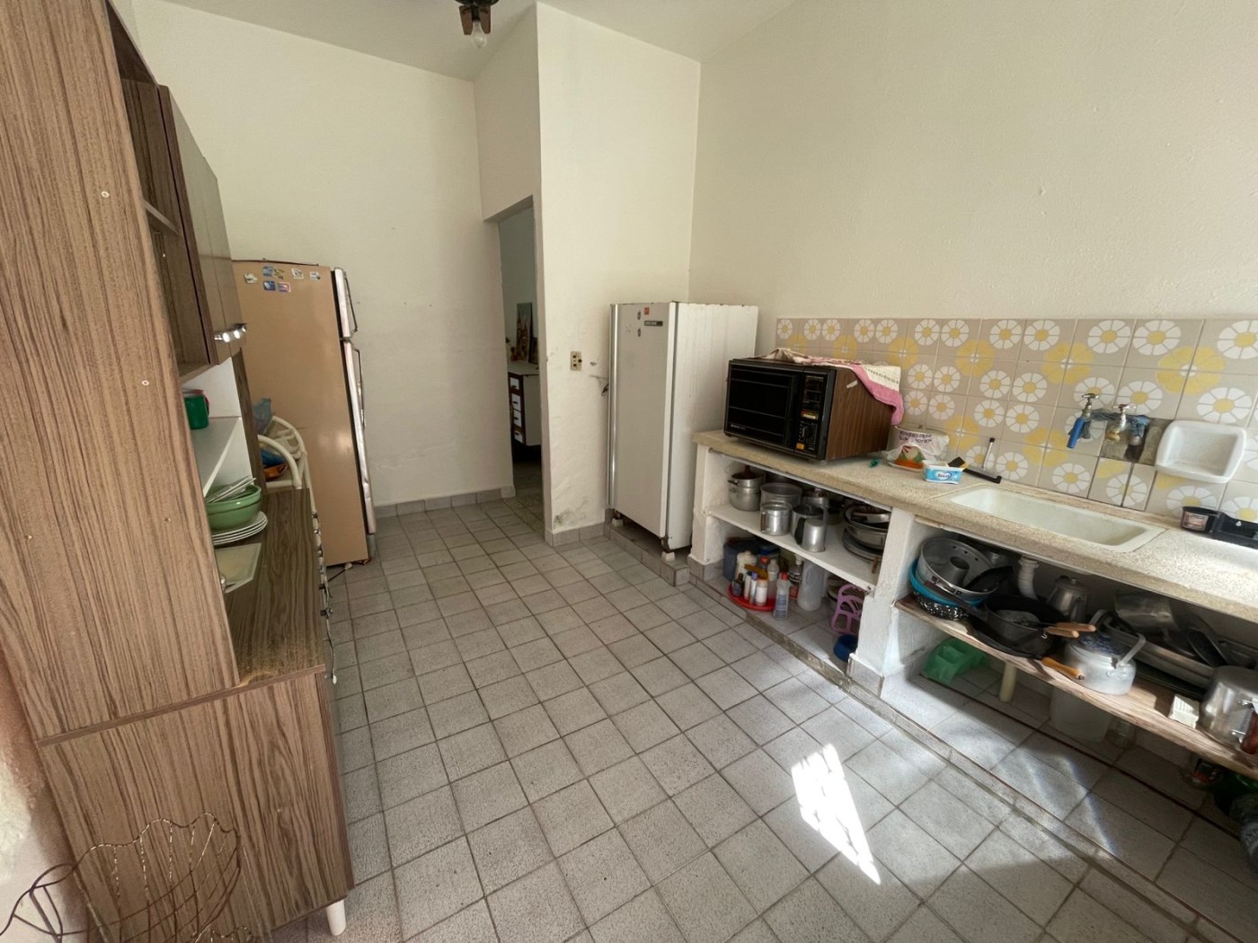 Casa à venda com 3 quartos, 337m² - Foto 4