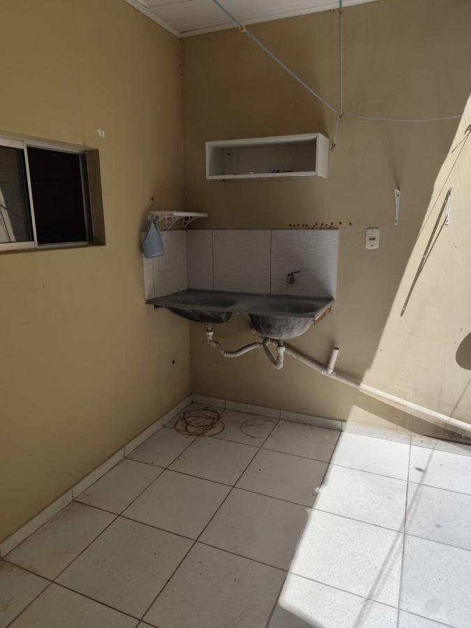 Apartamento para alugar com 3 quartos, 75m² - Foto 12