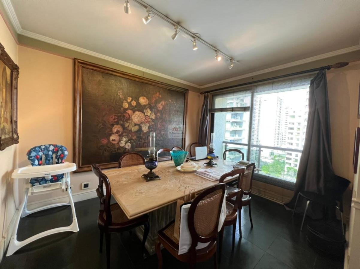 Apartamento à venda com 4 quartos, 220m² - Foto 17