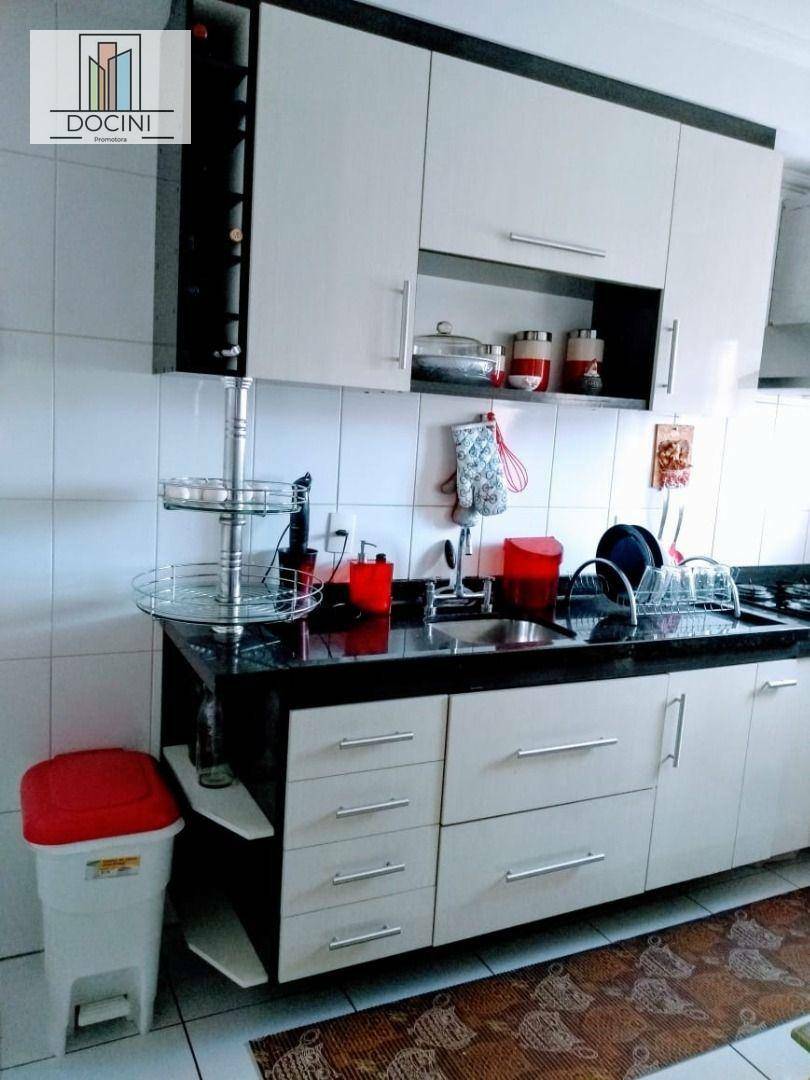 Apartamento à venda com 3 quartos, 85m² - Foto 7