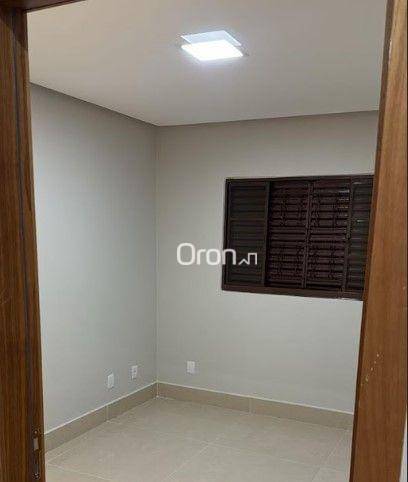 Casa à venda com 3 quartos, 200m² - Foto 4