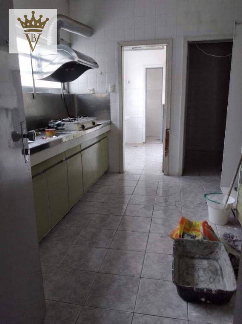 Apartamento à venda com 3 quartos, 136m² - Foto 4