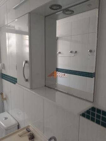 Apartamento à venda com 3 quartos, 65m² - Foto 12