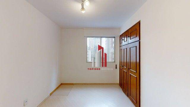 Apartamento à venda com 3 quartos, 136m² - Foto 2