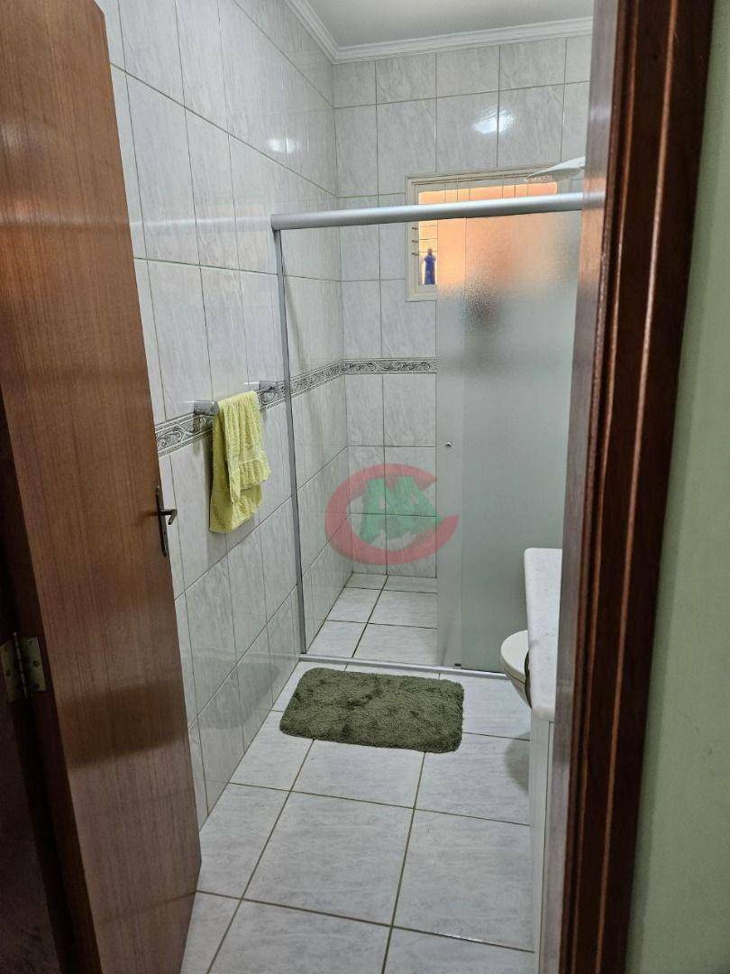Chácara à venda com 3 quartos, 236m² - Foto 17