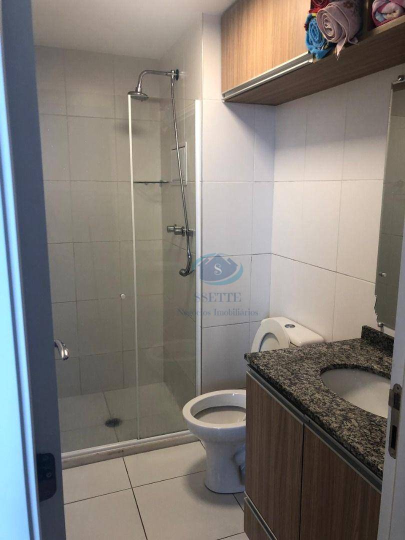 Apartamento para alugar com 2 quartos, 53m² - Foto 11