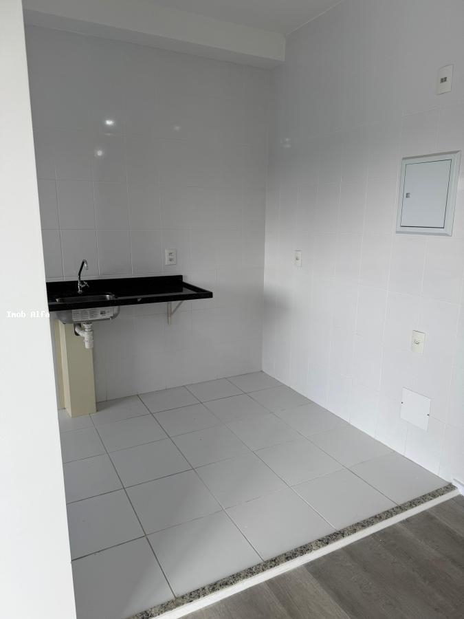 Apartamento para alugar com 2 quartos, 56m² - Foto 10