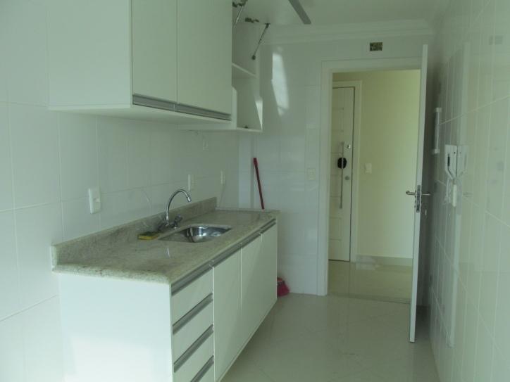 Apartamento à venda com 2 quartos, 90m² - Foto 5