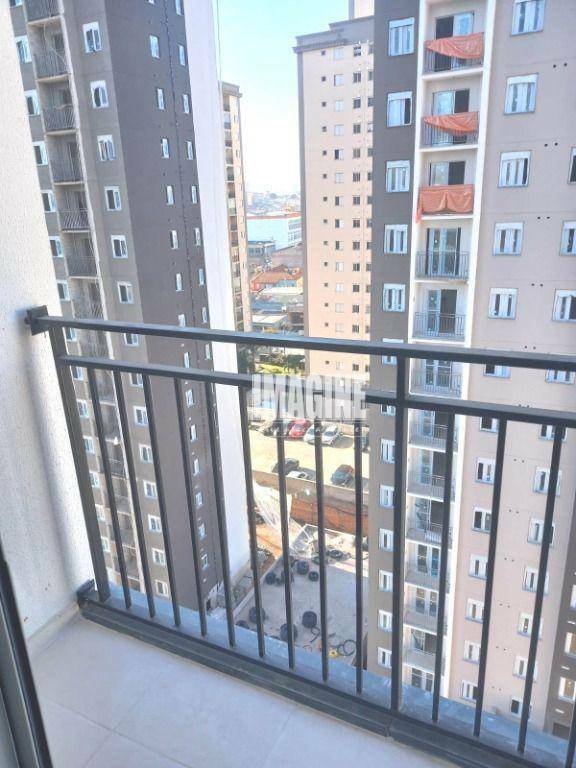 Apartamento à venda com 2 quartos, 37m² - Foto 10