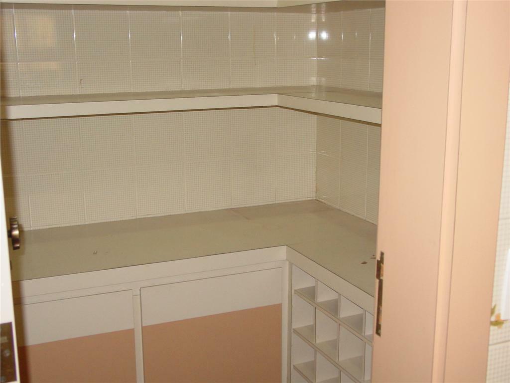 Apartamento à venda com 4 quartos, 200m² - Foto 20