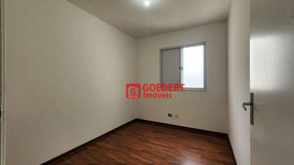 Apartamento à venda com 2 quartos, 55m² - Foto 12