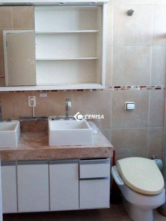 Casa à venda com 3 quartos, 255m² - Foto 11