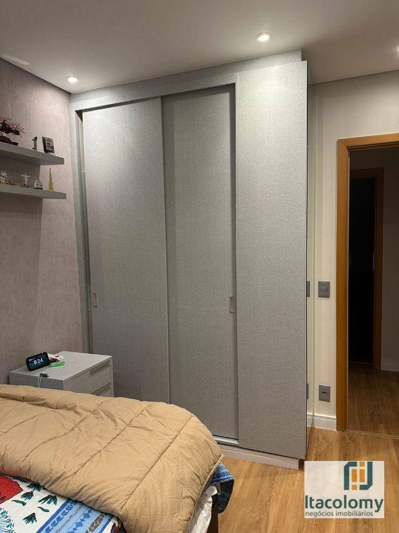 Apartamento à venda com 4 quartos, 172m² - Foto 12