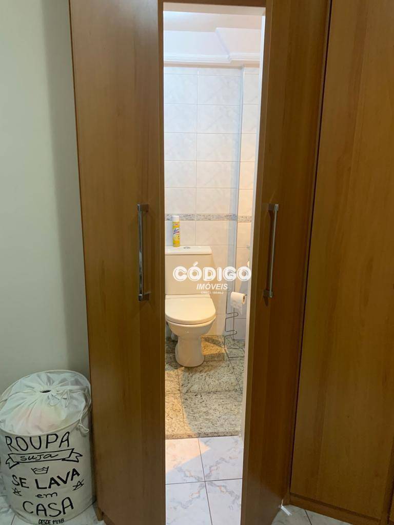 Apartamento à venda com 3 quartos, 74m² - Foto 13