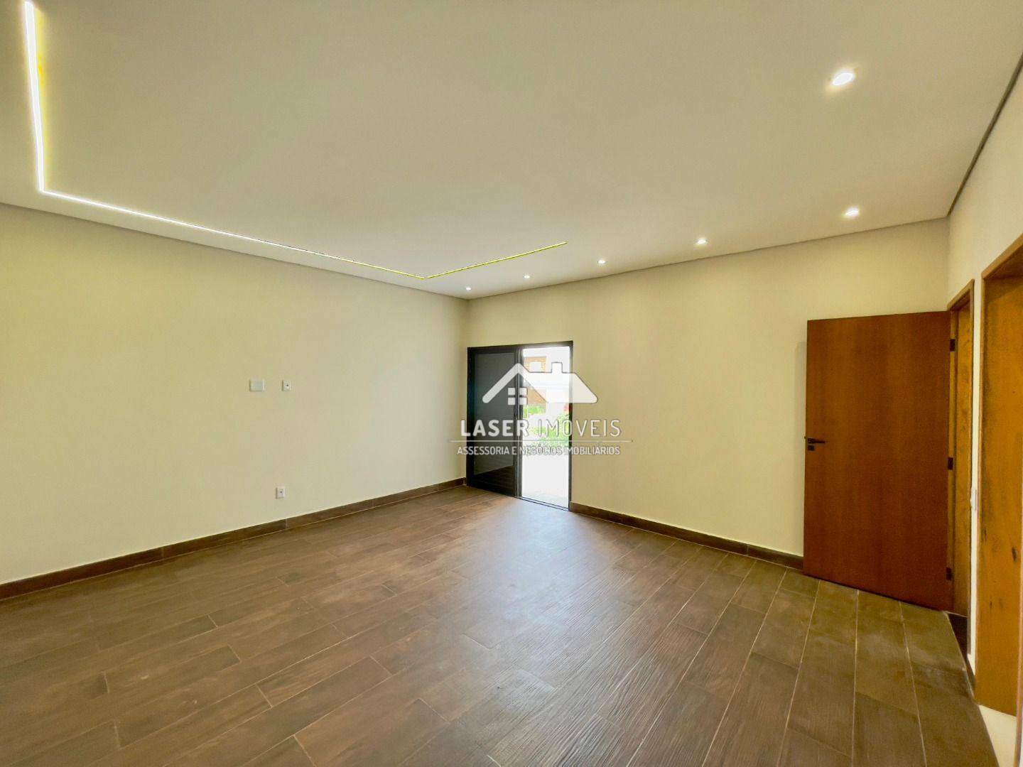 Casa de Condomínio à venda com 4 quartos, 219m² - Foto 14