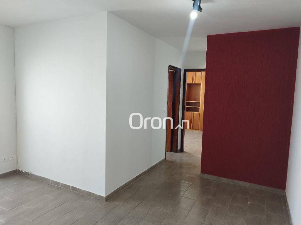 Apartamento à venda com 2 quartos, 62m² - Foto 3