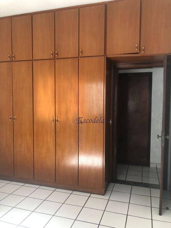 Sobrado à venda com 4 quartos, 450m² - Foto 33