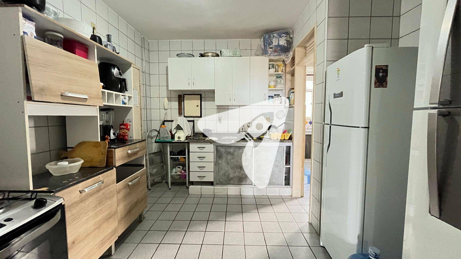 Apartamento à venda com 3 quartos, 130m² - Foto 22