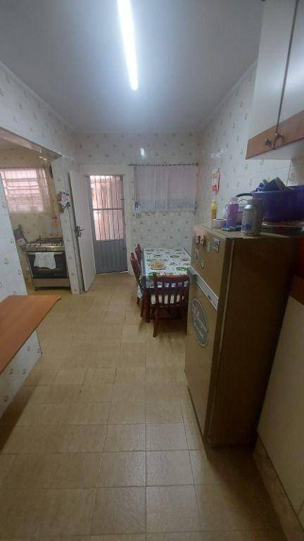 Sobrado à venda com 2 quartos, 130m² - Foto 7